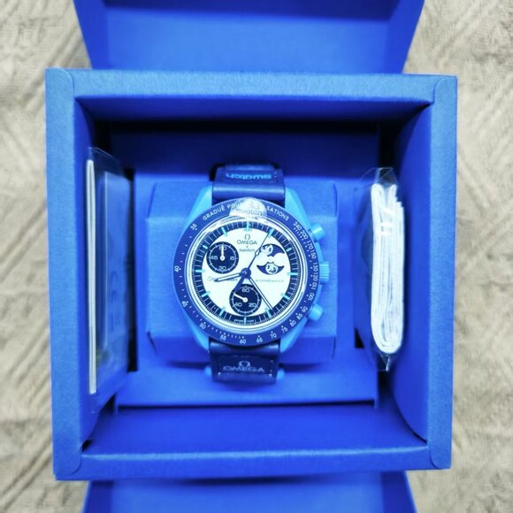 Swatch x Omega MoonSwatch Mission Moonphase (Blue | New Unworn) - Picture 5 of 6
